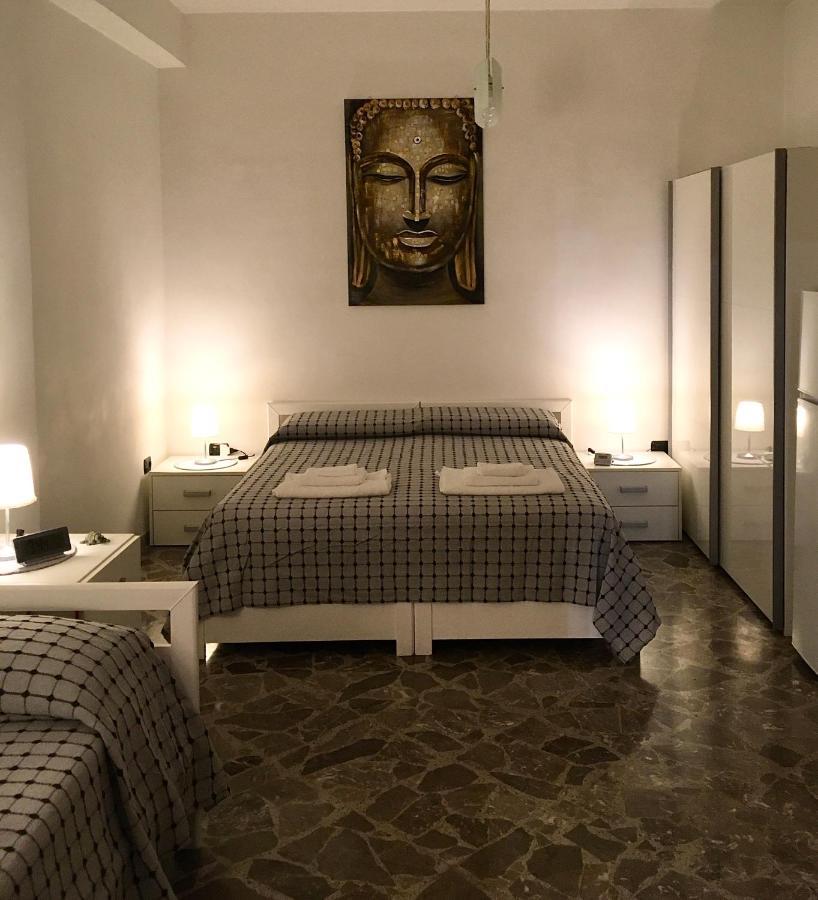 Blackboard House Hotel Bari Ngoại thất bức ảnh