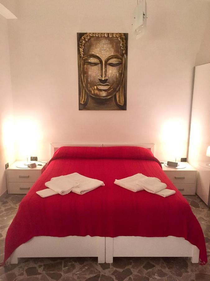 Blackboard House Hotel Bari Ngoại thất bức ảnh