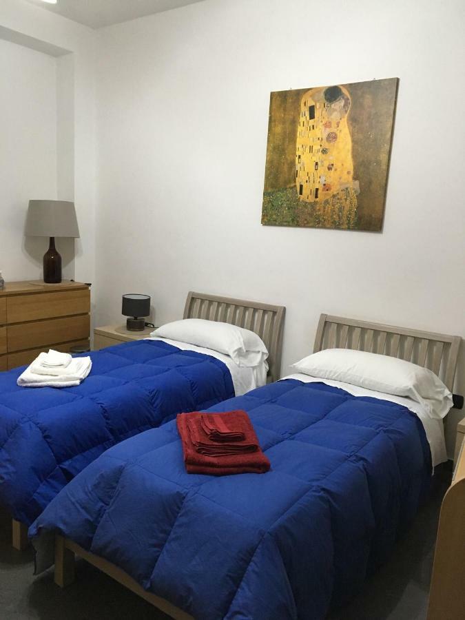 Blackboard House Hotel Bari Ngoại thất bức ảnh